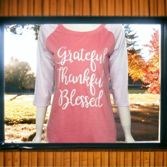 Ragland style coral color blessed top - Picture 4 of 9